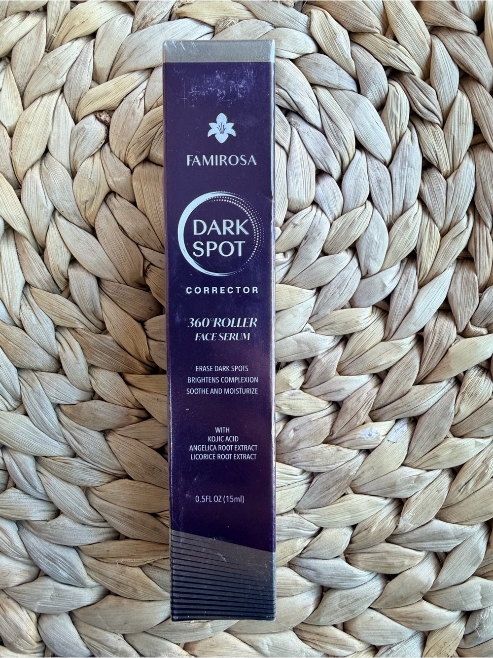 NIB Famirose Dark Spot Corrector 360° Roller Face Serum – 0.5 fl oz / 15ml - Picture 2 of 8